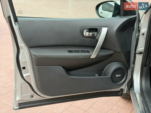 Сірий Ніссан Кашкай, об'ємом двигуна 1.5 л та пробігом 199 тис. км за 11300 $, фото 16 на Automoto.ua