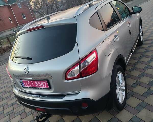Серый Ниссан Кашкай, объемом двигателя 1.6 л и пробегом 207 тыс. км за 10200 $, фото 6 на Automoto.ua