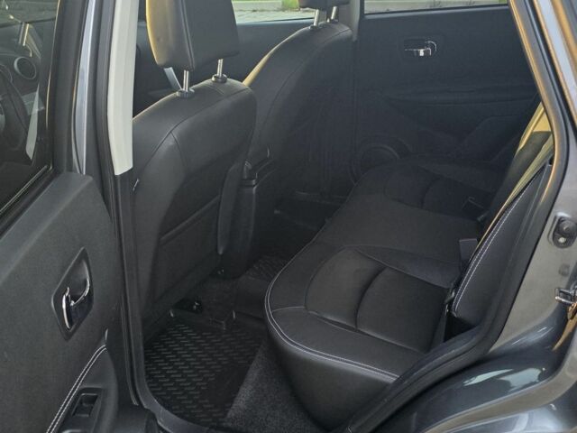 Серый Ниссан Кашкай, объемом двигателя 1.6 л и пробегом 246 тыс. км за 11600 $, фото 11 на Automoto.ua