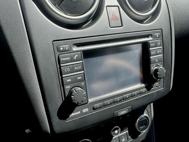 Серый Ниссан Кашкай, объемом двигателя 1.6 л и пробегом 180 тыс. км за 10400 $, фото 20 на Automoto.ua