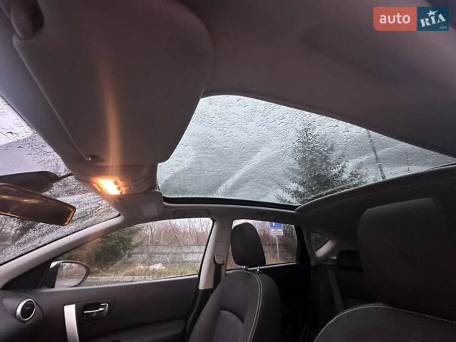 Серый Ниссан Кашкай, объемом двигателя 1.6 л и пробегом 220 тыс. км за 10450 $, фото 34 на Automoto.ua