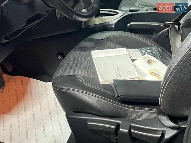 Серый Ниссан Кашкай, объемом двигателя 1.6 л и пробегом 82 тыс. км за 11500 $, фото 11 на Automoto.ua