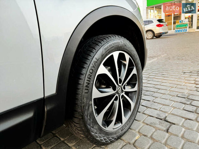 Серый Ниссан Кашкай, объемом двигателя 1.5 л и пробегом 200 тыс. км за 11599 $, фото 33 на Automoto.ua