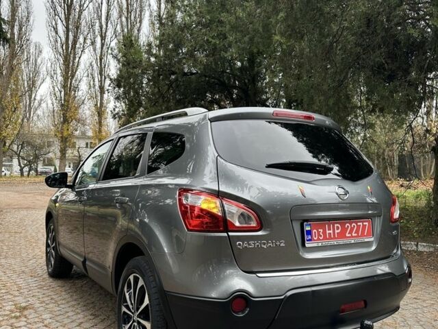 Серый Ниссан Кашкай, объемом двигателя 2 л и пробегом 218 тыс. км за 12700 $, фото 6 на Automoto.ua