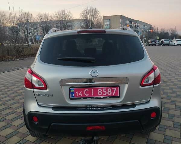 Серый Ниссан Кашкай, объемом двигателя 1.6 л и пробегом 207 тыс. км за 10200 $, фото 5 на Automoto.ua