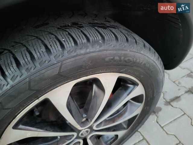 Сірий Ніссан Кашкай, об'ємом двигуна 1.5 л та пробігом 222 тис. км за 9600 $, фото 63 на Automoto.ua