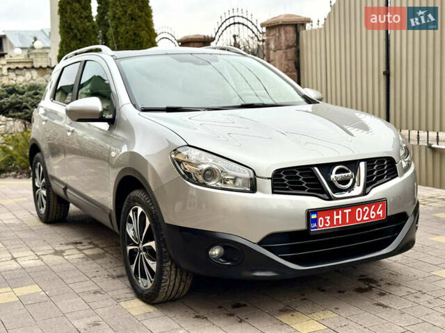 Серый Ниссан Кашкай, объемом двигателя 2 л и пробегом 173 тыс. км за 12435 $, фото 2 на Automoto.ua