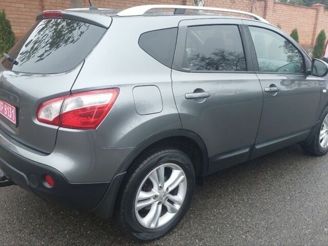 Серый Ниссан Кашкай, объемом двигателя 1.6 л и пробегом 149 тыс. км за 11500 $, фото 5 на Automoto.ua