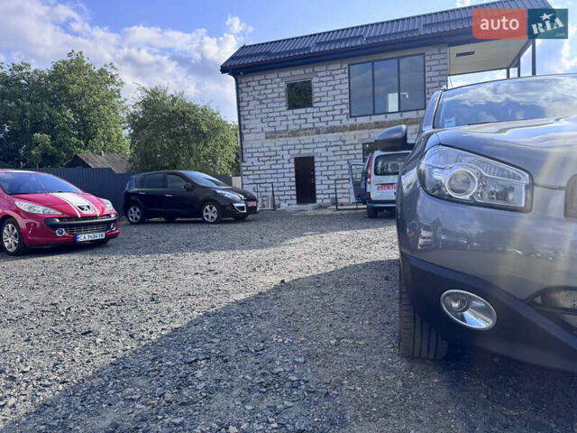 Серый Ниссан Кашкай, объемом двигателя 1.5 л и пробегом 255 тыс. км за 9550 $, фото 12 на Automoto.ua