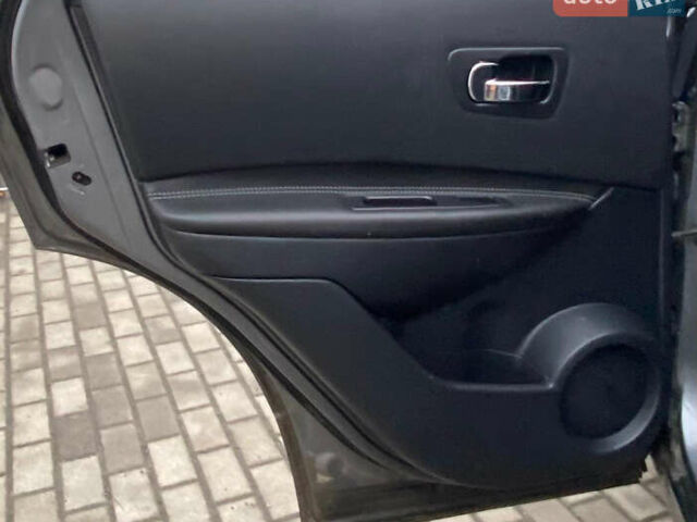 Серый Ниссан Кашкай, объемом двигателя 1.6 л и пробегом 214 тыс. км за 10600 $, фото 21 на Automoto.ua