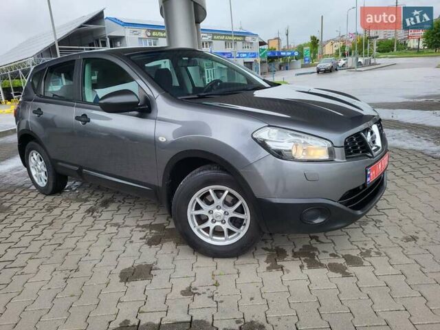 Серый Ниссан Кашкай, объемом двигателя 1.6 л и пробегом 231 тыс. км за 9999 $, фото 6 на Automoto.ua