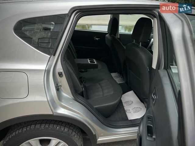 Серый Ниссан Кашкай, объемом двигателя 1.5 л и пробегом 213 тыс. км за 12500 $, фото 90 на Automoto.ua