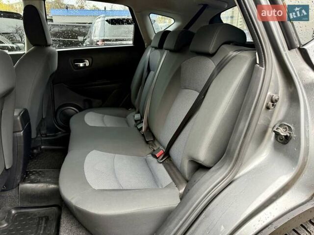 Сірий Ніссан Кашкай, об'ємом двигуна 1.6 л та пробігом 128 тис. км за 9900 $, фото 8 на Automoto.ua