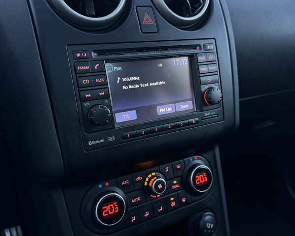 Серый Ниссан Кашкай, объемом двигателя 1.5 л и пробегом 227 тыс. км за 11700 $, фото 27 на Automoto.ua