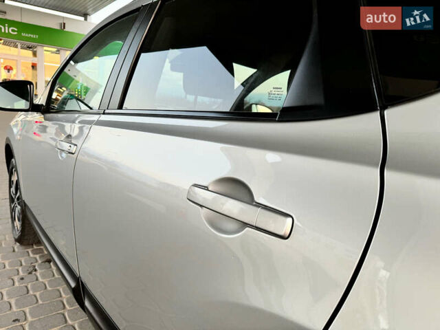 Серый Ниссан Кашкай, объемом двигателя 1.5 л и пробегом 200 тыс. км за 11599 $, фото 52 на Automoto.ua