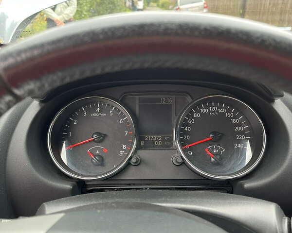 Серый Ниссан Кашкай, объемом двигателя 1.6 л и пробегом 217 тыс. км за 6500 $, фото 13 на Automoto.ua