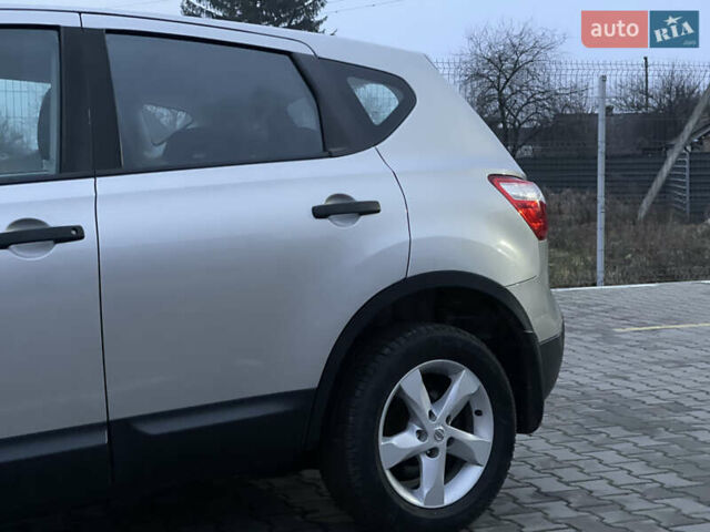 Сірий Ніссан Кашкай, об'ємом двигуна 1.5 л та пробігом 225 тис. км за 10499 $, фото 10 на Automoto.ua