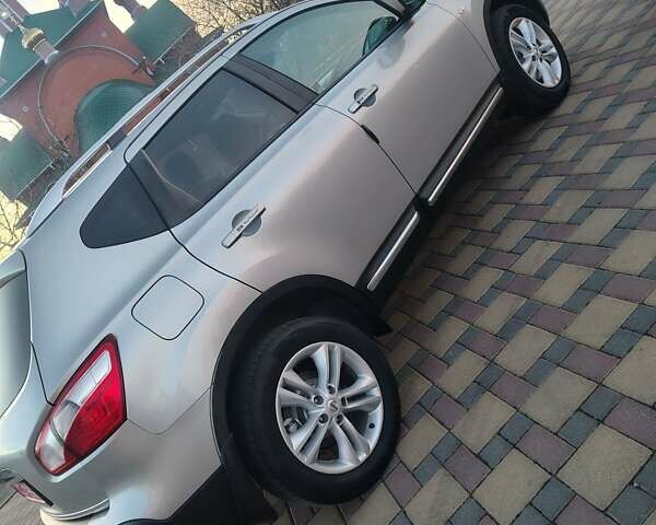 Серый Ниссан Кашкай, объемом двигателя 1.6 л и пробегом 207 тыс. км за 10200 $, фото 8 на Automoto.ua