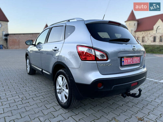 Серый Ниссан Кашкай, объемом двигателя 1.5 л и пробегом 227 тыс. км за 11700 $, фото 9 на Automoto.ua