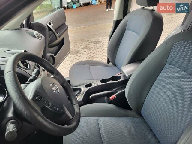 Серый Ниссан Кашкай, объемом двигателя 1.6 л и пробегом 231 тыс. км за 9999 $, фото 90 на Automoto.ua