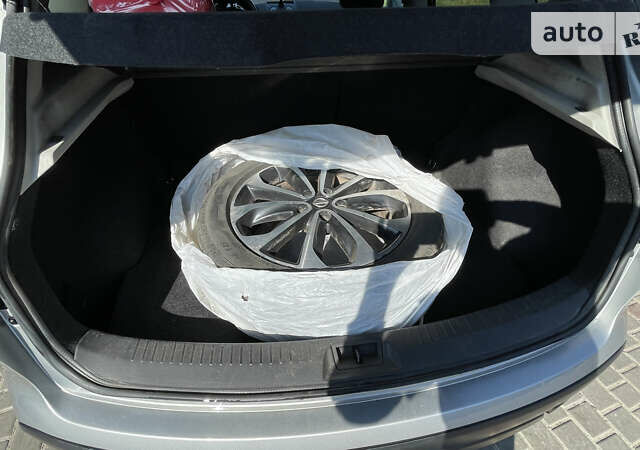 Серый Ниссан Кашкай, объемом двигателя 1.46 л и пробегом 241 тыс. км за 10300 $, фото 9 на Automoto.ua