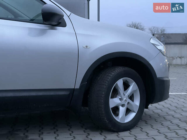 Сірий Ніссан Кашкай, об'ємом двигуна 1.5 л та пробігом 225 тис. км за 10499 $, фото 3 на Automoto.ua