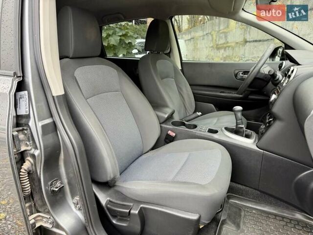 Сірий Ніссан Кашкай, об'ємом двигуна 1.6 л та пробігом 128 тис. км за 9900 $, фото 9 на Automoto.ua