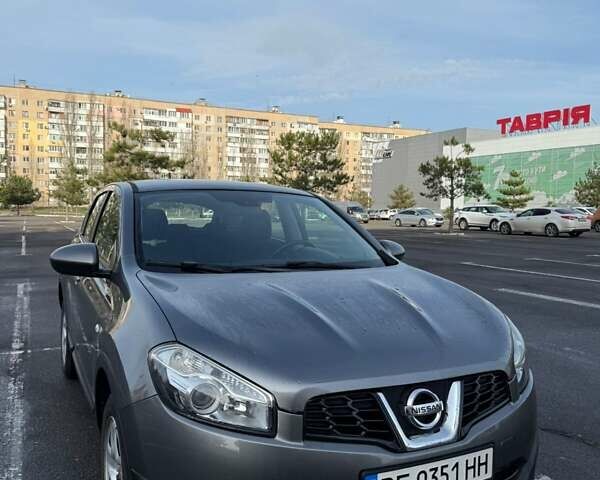 Серый Ниссан Кашкай, объемом двигателя 1.5 л и пробегом 184 тыс. км за 12500 $, фото 2 на Automoto.ua