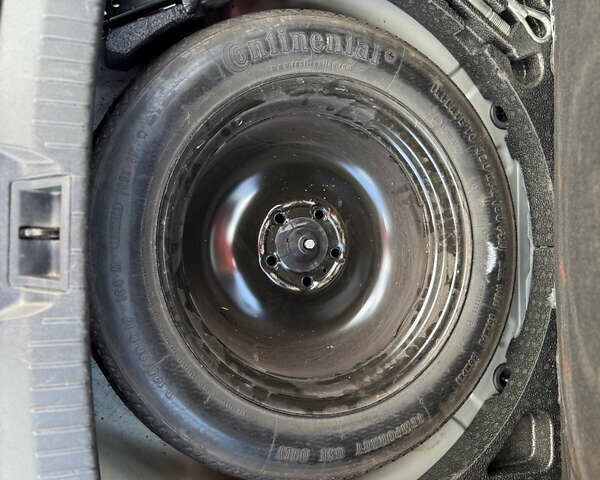 Серый Ниссан Кашкай, объемом двигателя 1.5 л и пробегом 264 тыс. км за 9299 $, фото 22 на Automoto.ua