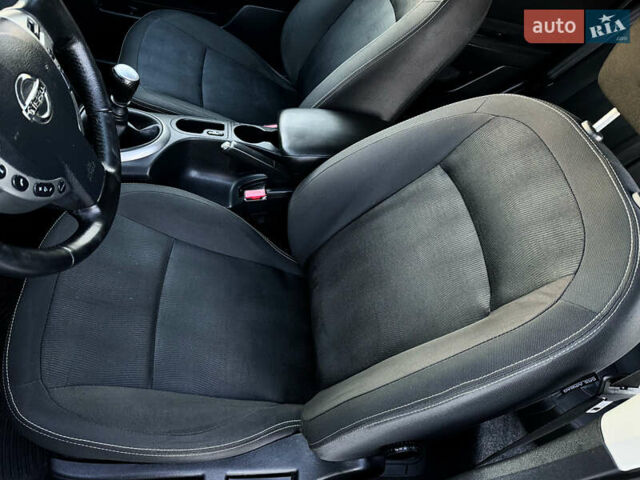 Серый Ниссан Кашкай, объемом двигателя 1.5 л и пробегом 200 тыс. км за 11699 $, фото 94 на Automoto.ua