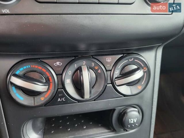 Серый Ниссан Кашкай, объемом двигателя 1.6 л и пробегом 231 тыс. км за 9999 $, фото 135 на Automoto.ua