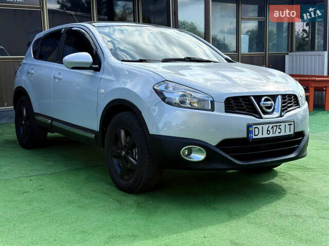 Серый Ниссан Кашкай, объемом двигателя 2 л и пробегом 115 тыс. км за 7700 $, фото 2 на Automoto.ua