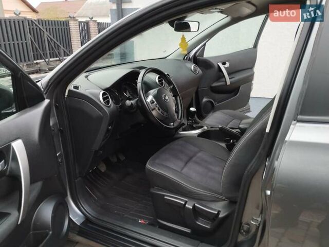 Сірий Ніссан Кашкай, об'ємом двигуна 1.6 л та пробігом 247 тис. км за 9650 $, фото 10 на Automoto.ua