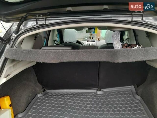 Серый Ниссан Кашкай, объемом двигателя 1.5 л и пробегом 202 тыс. км за 12800 $, фото 27 на Automoto.ua