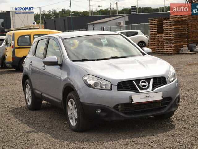 Серый Ниссан Кашкай, объемом двигателя 2 л и пробегом 143 тыс. км за 10999 $, фото 3 на Automoto.ua