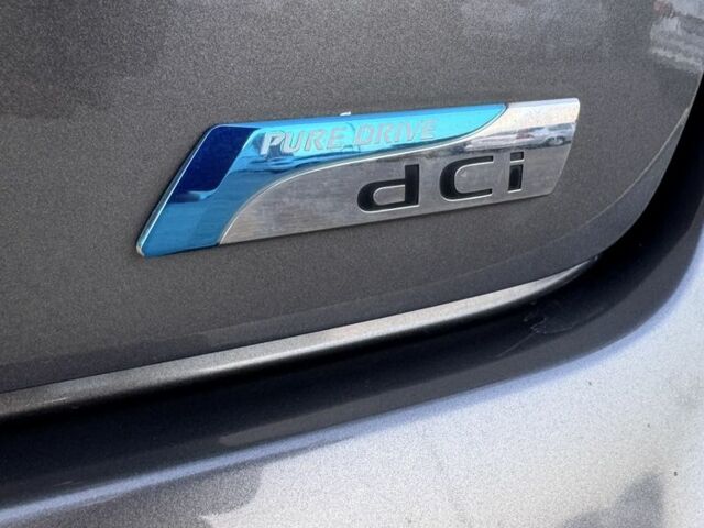 Серый Ниссан Кашкай, объемом двигателя 1.6 л и пробегом 191 тыс. км за 11250 $, фото 16 на Automoto.ua