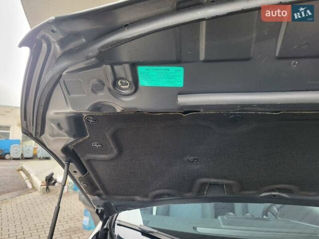 Серый Ниссан Кашкай, объемом двигателя 1.6 л и пробегом 231 тыс. км за 9999 $, фото 159 на Automoto.ua