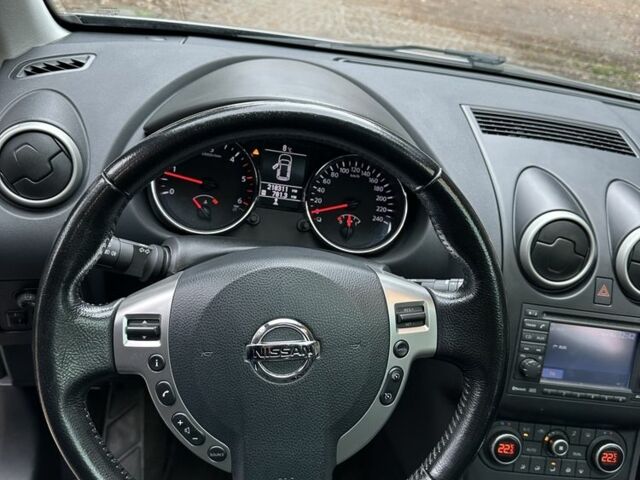 Серый Ниссан Кашкай, объемом двигателя 2 л и пробегом 218 тыс. км за 12700 $, фото 14 на Automoto.ua