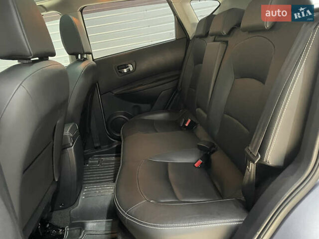 Серый Ниссан Кашкай, объемом двигателя 1.6 л и пробегом 202 тыс. км за 11950 $, фото 44 на Automoto.ua