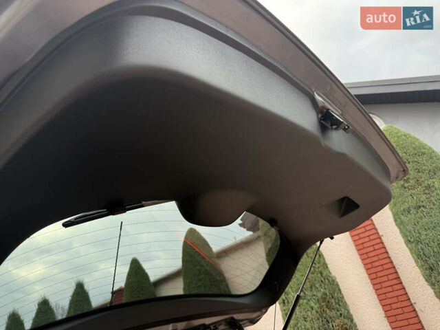 Сірий Ніссан Кашкай, об'ємом двигуна 1.6 л та пробігом 218 тис. км за 11999 $, фото 106 на Automoto.ua
