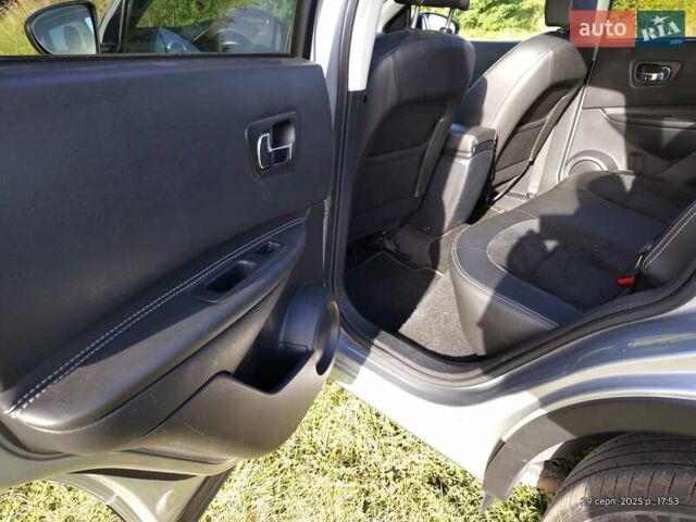 Сірий Ніссан Кашкай, об'ємом двигуна 1.6 л та пробігом 182 тис. км за 11950 $, фото 10 на Automoto.ua