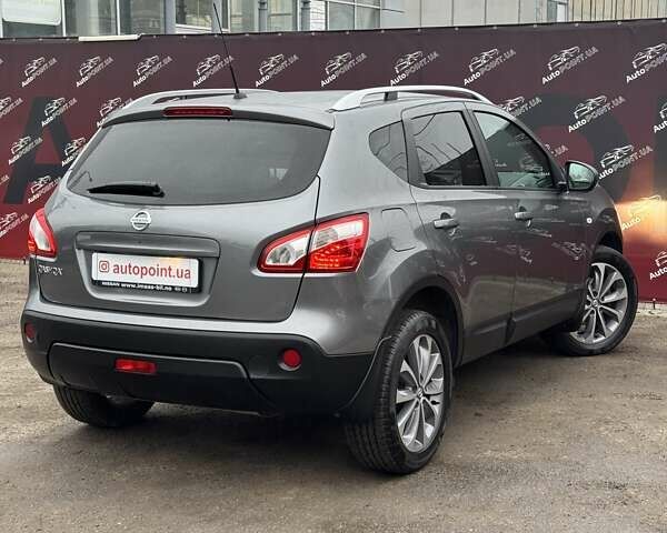 Серый Ниссан Кашкай, объемом двигателя 1.6 л и пробегом 48 тыс. км за 15000 $, фото 6 на Automoto.ua
