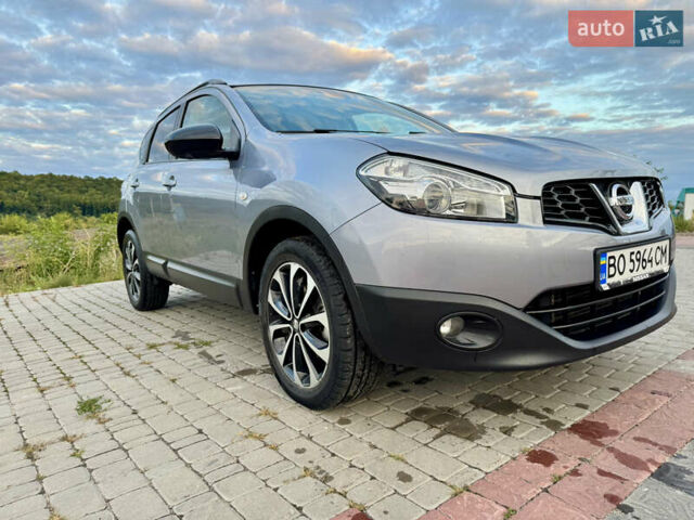 Серый Ниссан Кашкай, объемом двигателя 1.6 л и пробегом 202 тыс. км за 12500 $, фото 1 на Automoto.ua