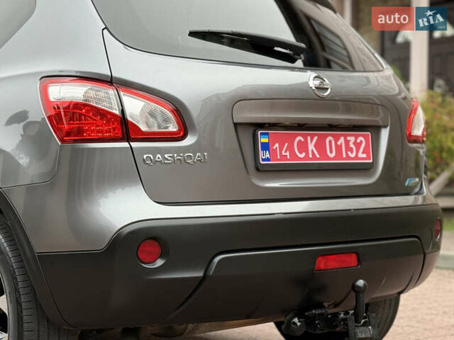 Сірий Ніссан Кашкай, об'ємом двигуна 1.6 л та пробігом 218 тис. км за 11999 $, фото 51 на Automoto.ua