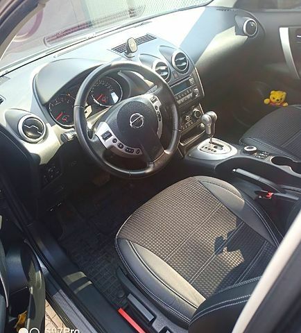 Серый Ниссан Кашкай, объемом двигателя 2 л и пробегом 190 тыс. км за 11600 $, фото 2 на Automoto.ua