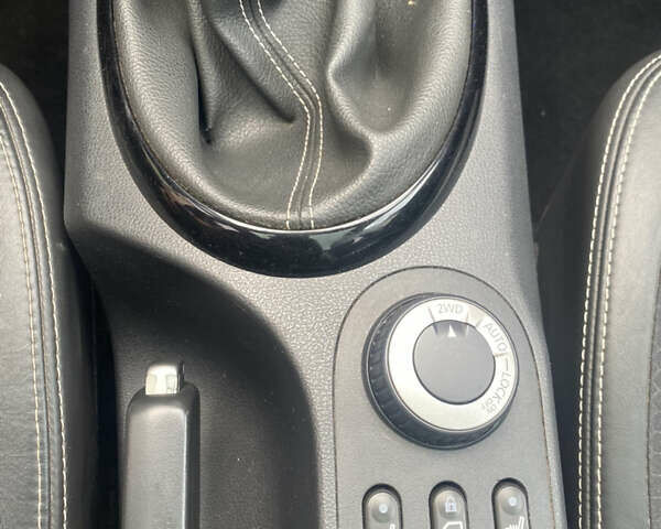 Сірий Ніссан Кашкай, об'ємом двигуна 1.6 л та пробігом 254 тис. км за 11600 $, фото 30 на Automoto.ua