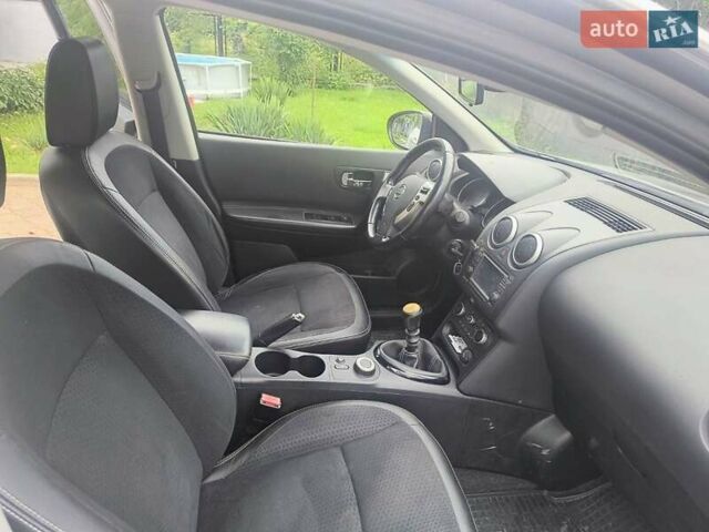 Сірий Ніссан Кашкай, об'ємом двигуна 1.6 л та пробігом 188 тис. км за 11500 $, фото 8 на Automoto.ua
