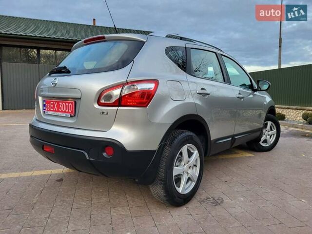 Серый Ниссан Кашкай, объемом двигателя 1.6 л и пробегом 227 тыс. км за 10850 $, фото 17 на Automoto.ua