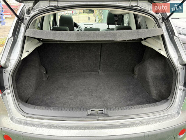 Серый Ниссан Кашкай, объемом двигателя 1.6 л и пробегом 169 тыс. км за 11900 $, фото 20 на Automoto.ua