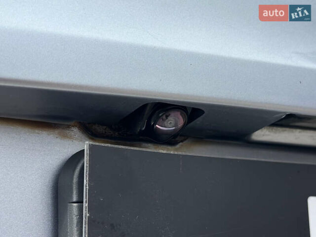 Серый Ниссан Кашкай, объемом двигателя 1.6 л и пробегом 254 тыс. км за 12600 $, фото 18 на Automoto.ua